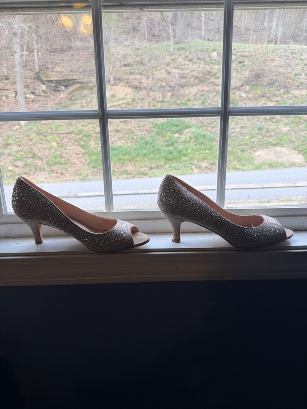 Sparkling Open-Toe Mid Heels in Silver